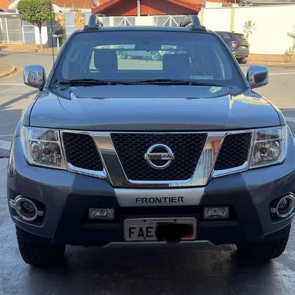 NISSAN FRONTIER 2.5 SL 4X4 CD TURBO ELETRONIC DIESEL 4P AUTOMÁTICO